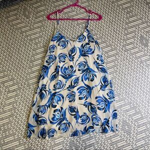 Everly Floral Summer Dress size Medium